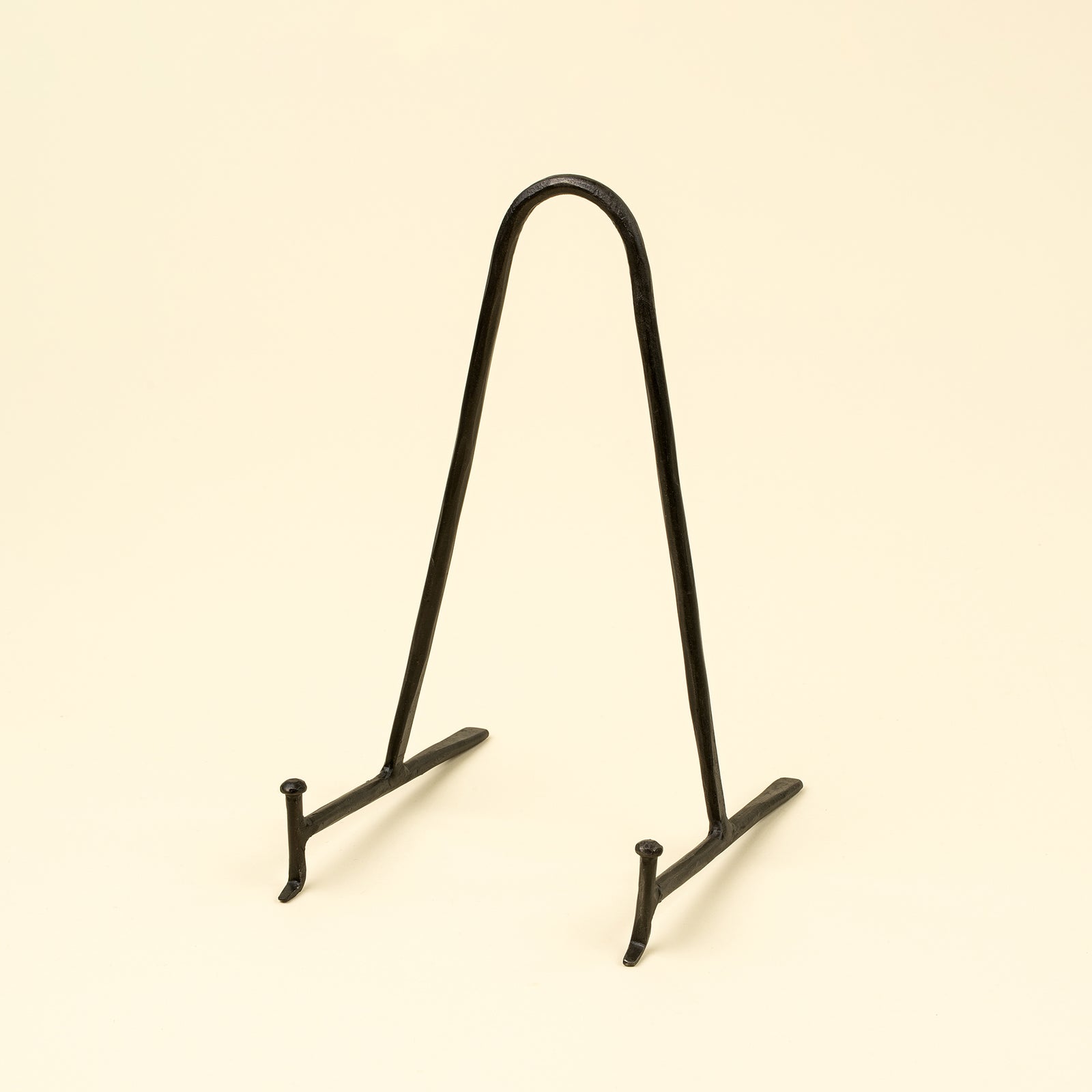 Medium Black Arc Display Stand