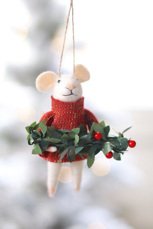Winter Bough Winston Mouse