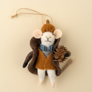 Dapper Declan Mouse