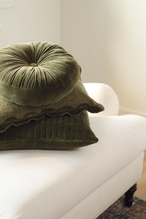Moss Velvet Tuft Round Cushion