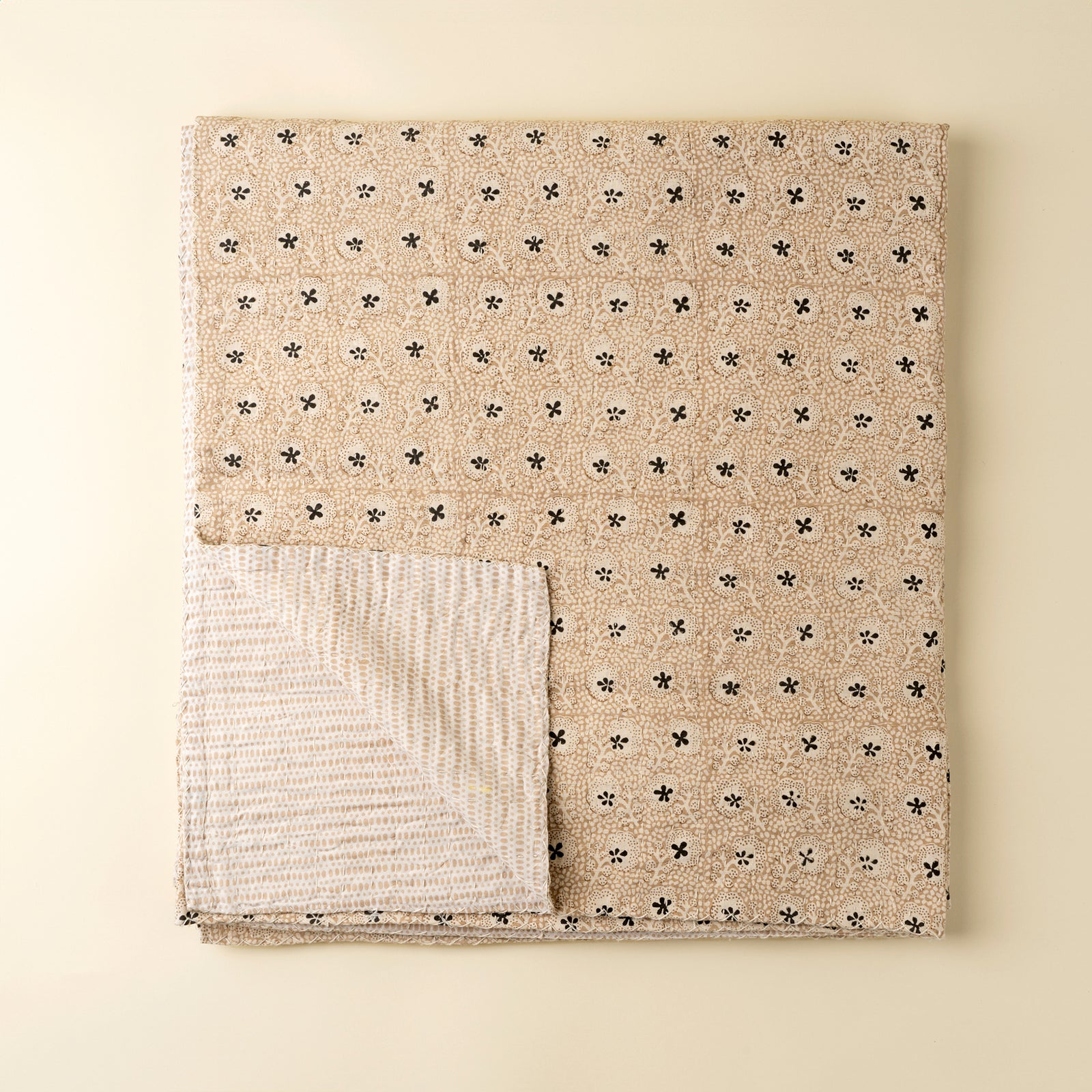 Clover Kantha Bed Blanket