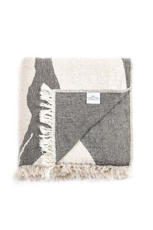 The Mara Throw