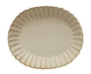 Cream Scalloped Stoneware Dish